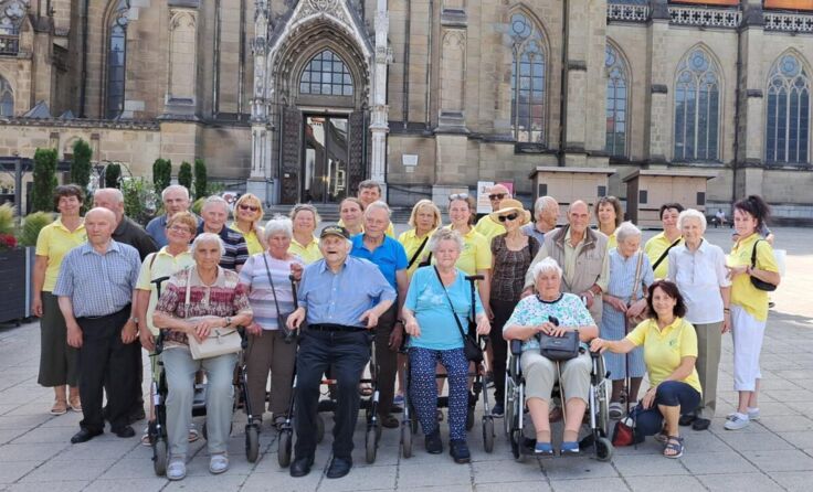Die Klienten des SMB Lasberg besuchten den Linzer Mariendom. (Foto: SMB Lasberg)