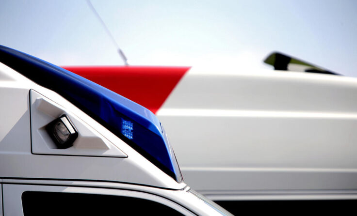 Notarzt und Rotes Kreuz standen in Neumarkt im Einsatz. (Foto: Weihbold)