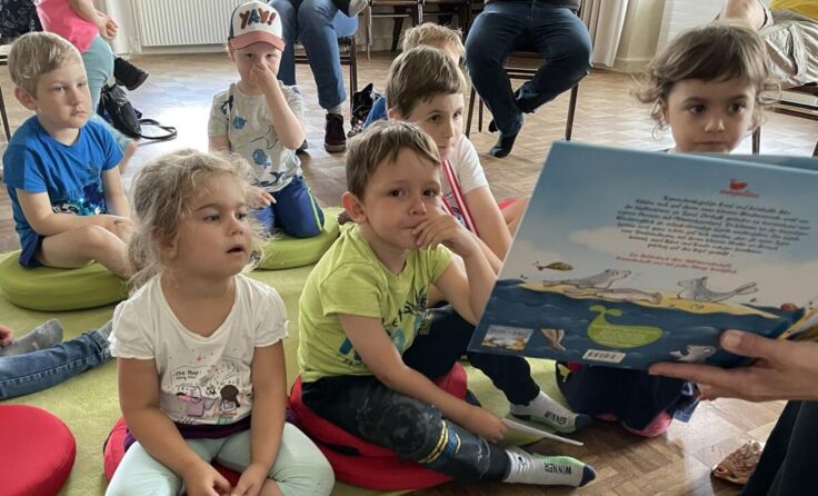 Vorlesen mit Stanislaus und Mio Maus in der Pfarrbücherei Freistadt (Foto: privat)