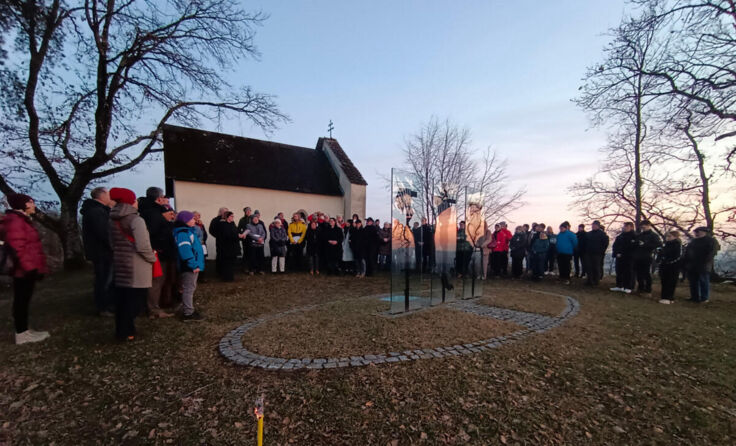 Gedenkfeier beim Mahnmal am Kalvarienberg in Wartberg ob der Aist (Foto: Tilmann Grüll)