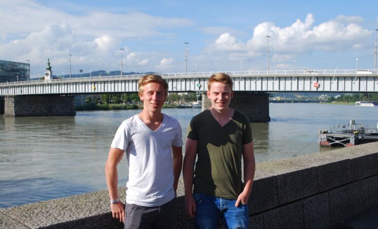 Lukas Lugmayr (li.) und Florian Karrer (re.) bilden die neue Spitze der UHS-Braunau.