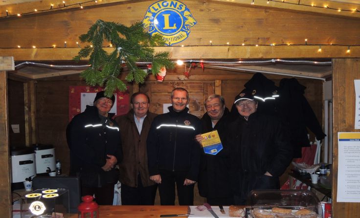 Der Lions Club in Kirchschlag sammelt Spenden für den jungen Mann aus der Buckligen Welt.