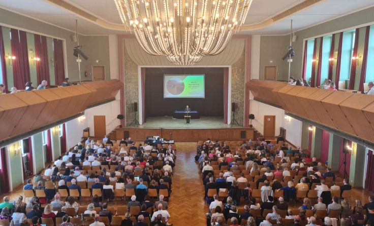 Jährlich finden zwei deutschsprachige Kongresse in der Stadthalle Enns statt (Foto FMZ)