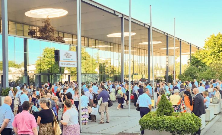 Bildtext: Für das dritte Kongresswochenende werden täglich über 3000 Besucher erwartetFoto FMZ