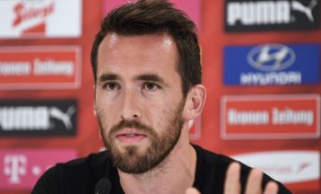 So schlägt sich Christian Fuchs als Trainer in England