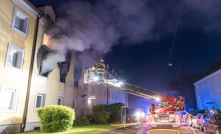 Fotos: FOTOKERSCHI.AT/KERSCHBAUMMAYR bzw. FOTOKERSCHI.AT/Berufsfeuerwehr Linz