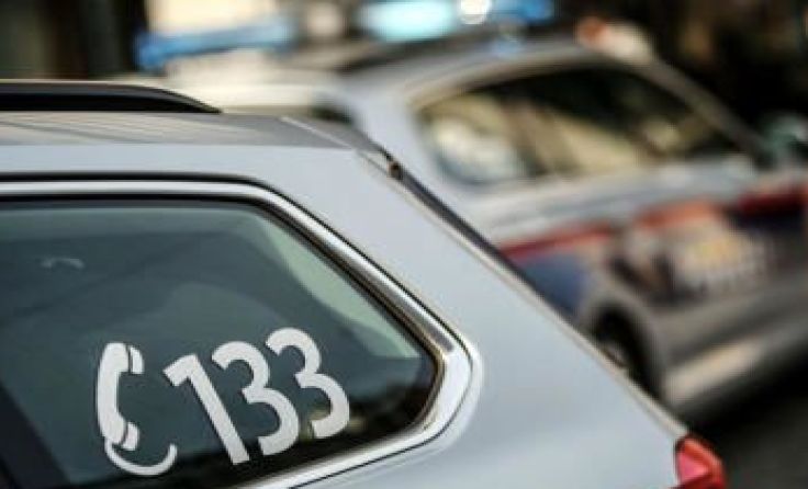 Die Polizei sucht nun den Verursacher der Ölspur. Symbolfoto: Weihbold