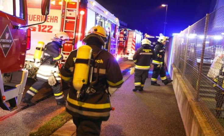 Verletzt wurde bei dem Brand niemand. Foto: APA/LAUMAT.AT/MATTHIAS LAUBER