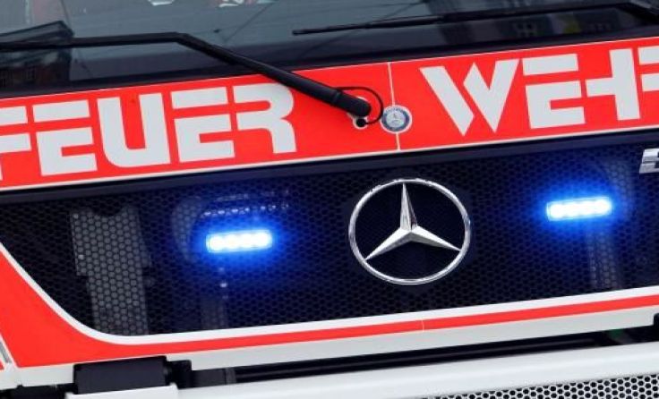 Vier Hausbewohner wurden bei dem Brand verletzt. Symbolfoto: Weihbold