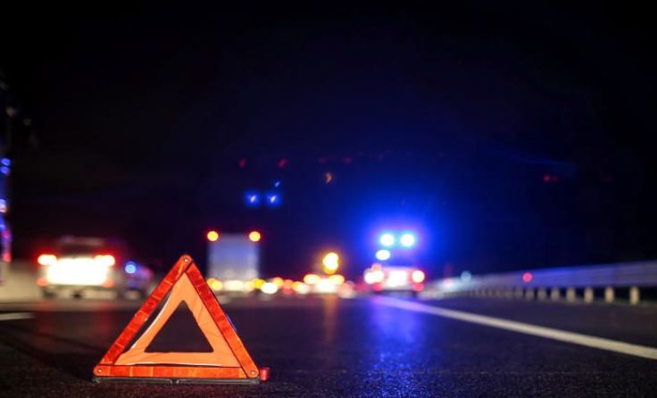 Bei dem Unfall mit 5 Fahrzeugen wurden zwei Personen verletzt. Symbolfoto: Weihbold