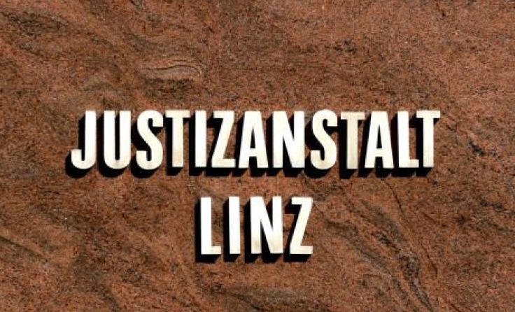 Der 23-Jährige wurde in die Justizanstalt Linz überstellt. Symbolfoto: Weihbold