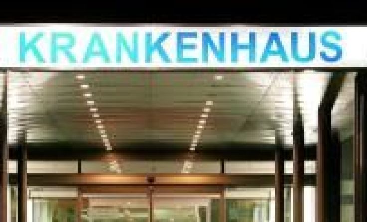 Die 58-Jährige wurde in das UKH Linz gebracht. Symbolfoto: Weihbold