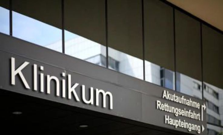 Die drei Verletzten wurden ins Klinikum Wels gebracht. Symbolfoto: Weihbold