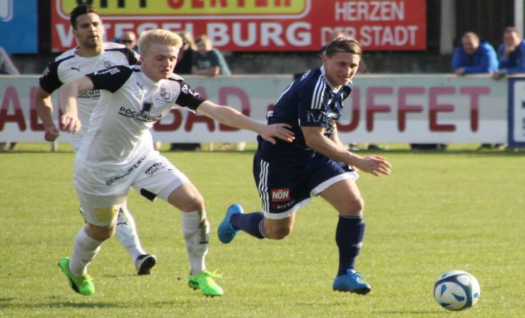 Rohrendorf (rechts: Christian Schragner) scheiterte an Ybbs Foto: Peter Paul Chudik