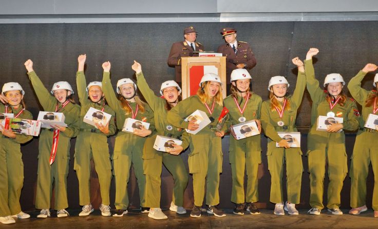 Die Mädchen aus Mitteregg/Haagen/Sand fahren zur WM 2019 Foto: Franz Fink