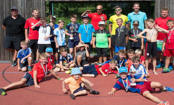 Die jungen Sportler hatten Freude am Ferienprogramm. Fotos: Wolfgang Pühringer
