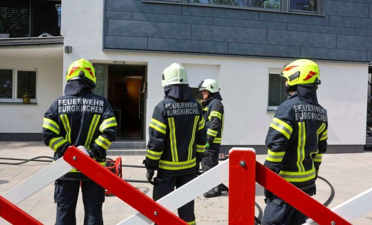 Zwei Feuerwehren standen im Einsatz. (Foto: Pressefoto Scharinger/Daniel Scharinger)