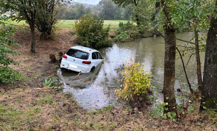Unfall in Ferschnitz (Foto: Bezirksfeuerwehrkommando Amstetten)