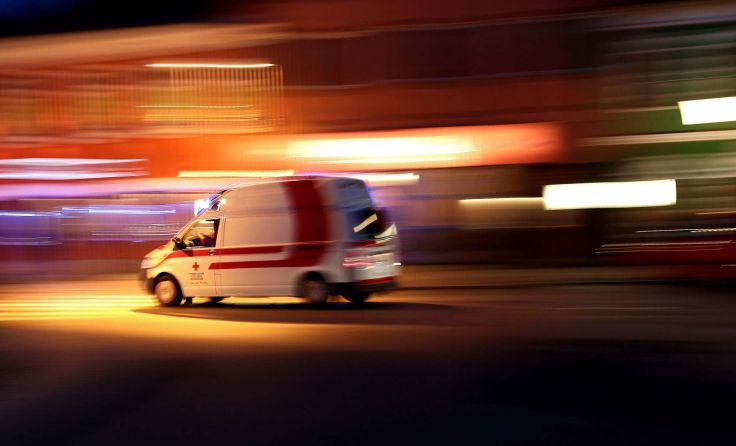 Der Mann wurde ins Klinikum Wels gebracht. (Symbolfoto: Weihbold)
