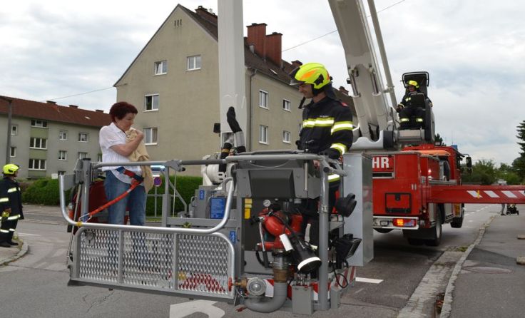 Maxi und seine Besitzerin. Foto: FF-Kremsmünster