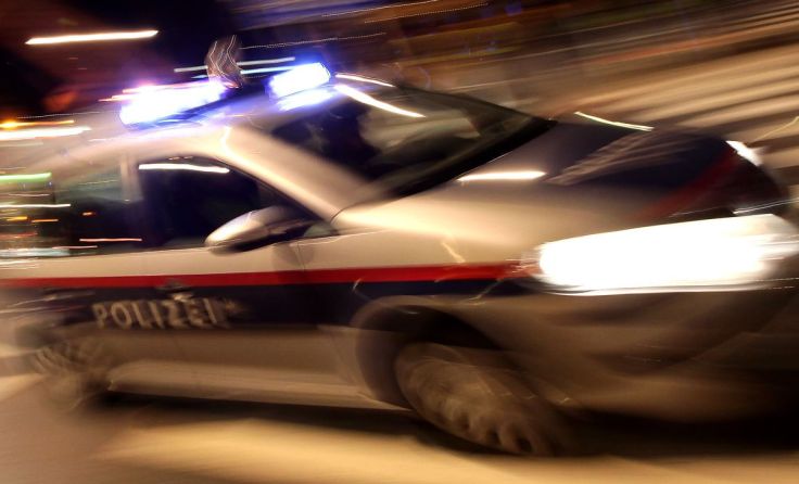 Der Fahrer wird angezeigt. Symbolfoto: V. Weihbold