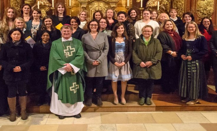Die neuen Lehrerinnen feierten einen Gottesdienst in Linz. Foto: Kath. Kirche OÖ