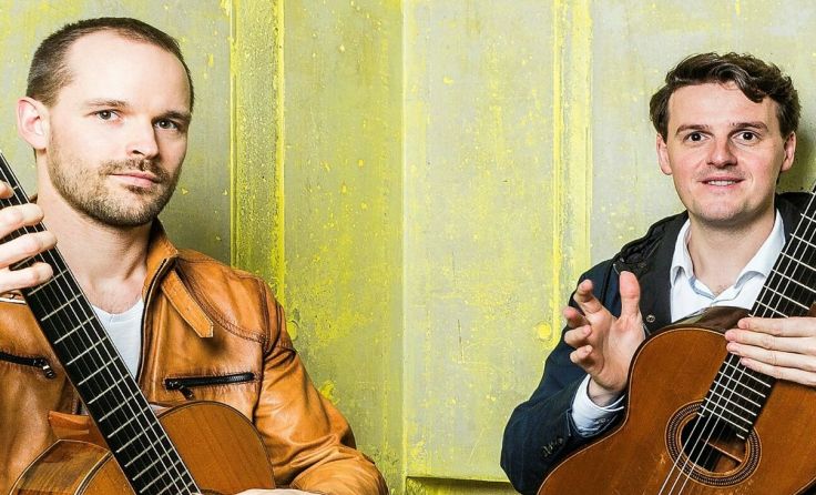Das Gitarrenduo spielt Musik von der Romantik bis heute. Foto: Haimel/Palier