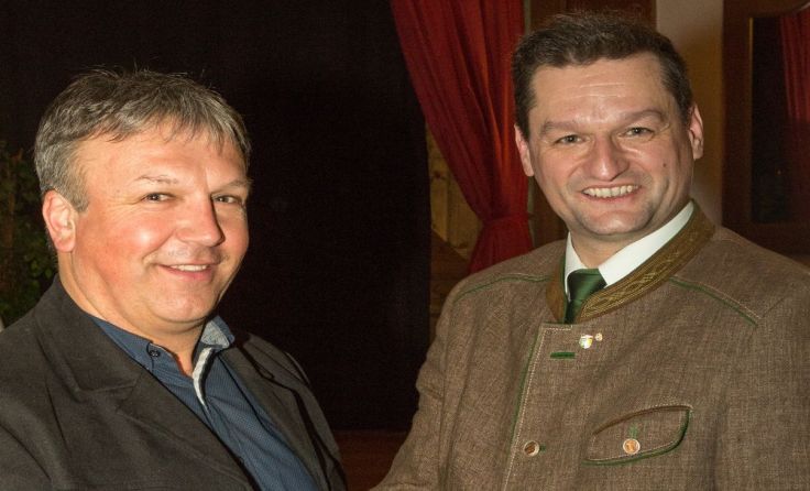 Erich Hageneder und Michael Gruber (v. l.) beim Ortsparteitag. Foto: TAFFotografia | T.A. Fraccaroli