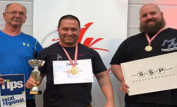 Trainer Fritz Oppeneder, Alex Vrana, Mario Hopf (v. l.) Foto: Almtaler KSV