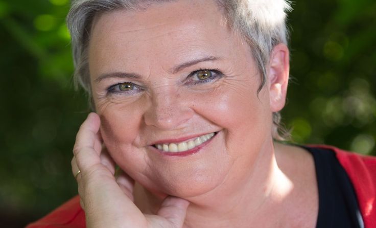 Elisabeth Bauer aus Wartberg hat ihr erstes Buch veröffentlicht. Foto: D. Schaub