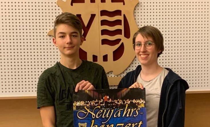 Tobias Maier und Barbara Teufl freuen sich schon auf das Konzert. Foto: Stadtkapelle