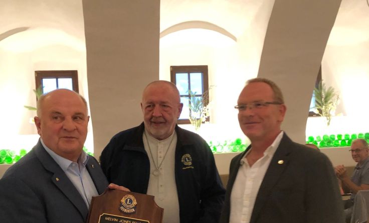 V. l.: Rudolf Lammer, Josef Julius Stummer und Präsident Gernot Hofegger Foto: Lions Club