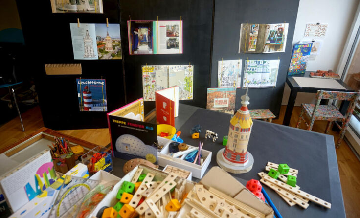 In der neuen Kinderbuchhaus-Ausstellung dreht sich alles ums Wohnen. (Foto: Kinderbuchhaus)