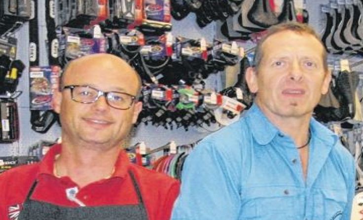 Alfred Brückl (li.) und Leo Kiesl sind die Fahrradspezialisten in Linz.