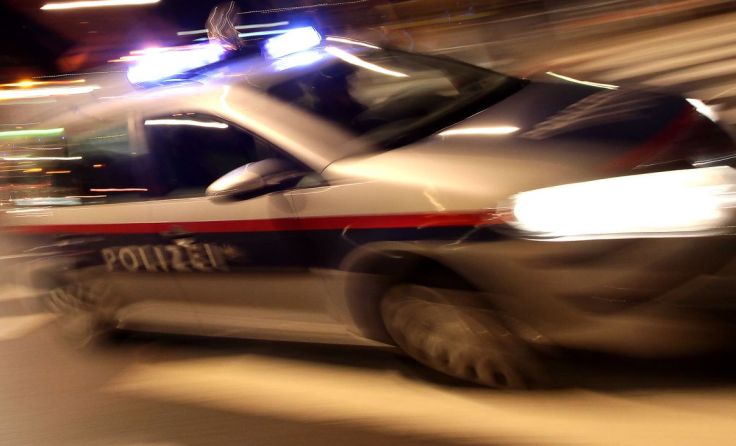 Die Polizei rückte zum Unfallort ein. Symbolfoto: Weihbold