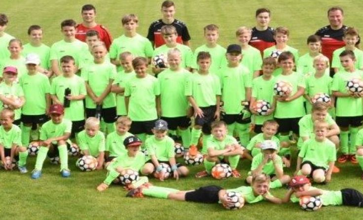 Beim Fußballcamp in St. Marien wurde fünf Tage lang gedribbelt und gekickt. Foto: Peter Pock