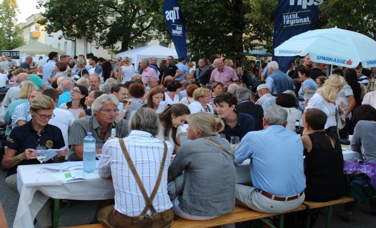 Das Weinerlebnis Neuhofen war ein Publikumserfolg. Foto: Lions Club Neuhofen-Kremstal