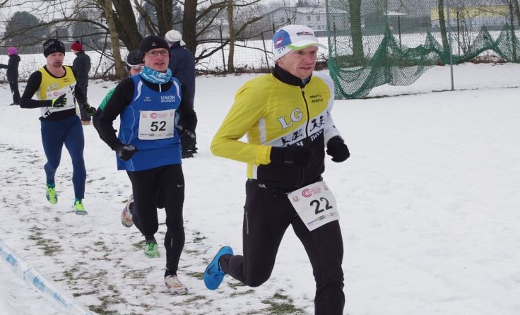 Beim Neuhofner Geländecup wird wieder in der Kälte gelaufen. Foto: Union Neuhofen