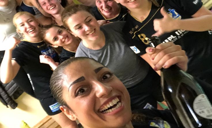 Die Trauner Handballerinnen feierten. Foto: privat/SK Keplinger Traun