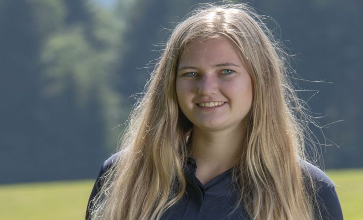 Julia Herzog, Schülervertreterin der Tourismusschulen Bad Ischl, kandidiert für die LSV OÖ.