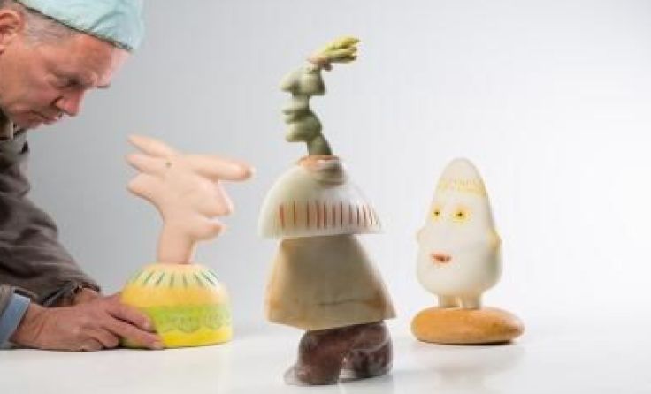 Neal Barak und seine Skulpturen.