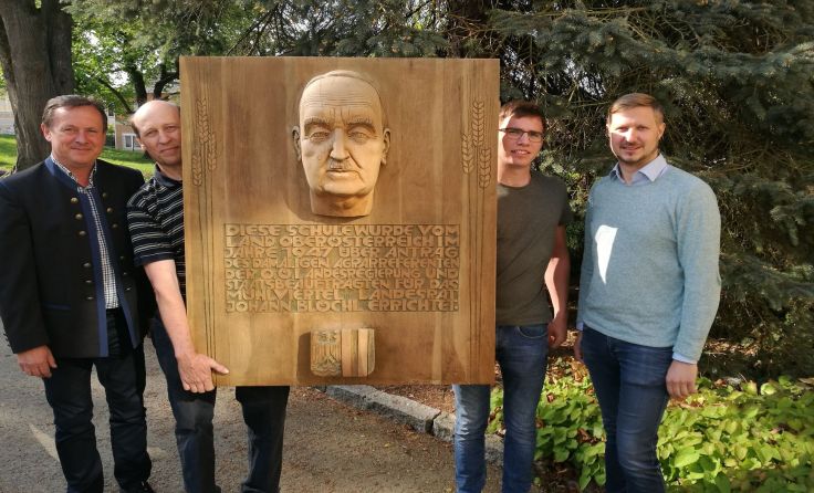 Der Enkelsohn von Johann Blöchl bekam die geschnitzte Darstellung. 