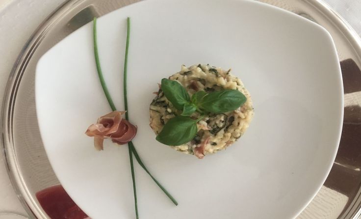 Ein schmackhaftes Risotto mit Rucola und Prosciutto wurde als warme Vorspeise serviert. Fotos: mai