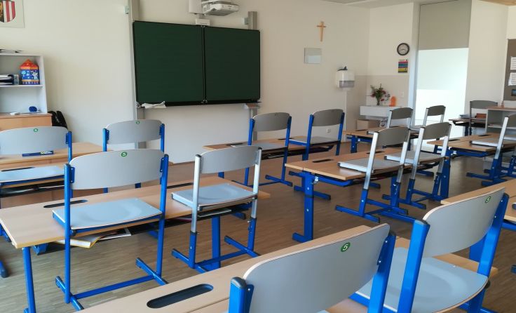 Die Klassenzimmer sind nun auch mit einem interaktiven Board ausgestattet. Foto: Gschwandtner