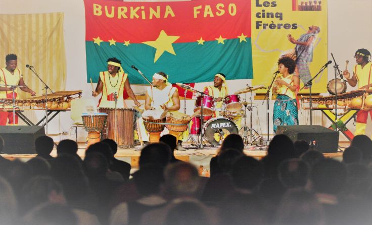 Ein Konzert mit purer afrikanischer Lebensfreude. Foto: Louis Sanou