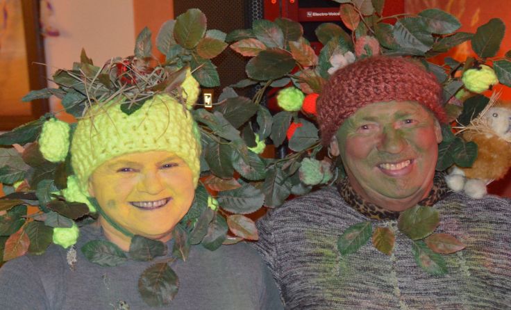 Bunte Kostüme werden mit einem Gratisgetränk belohnt. Foto: MV St. Thomas/Blasenstein
