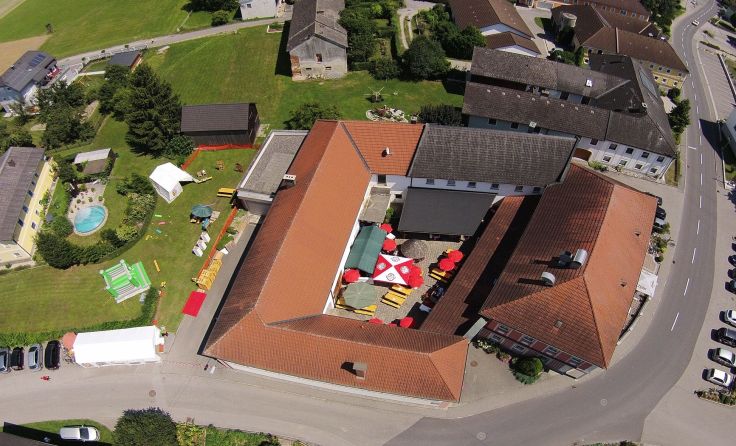 Die Feuerwehr Hütting lädt ins Gasthaus Haberl ein. Foto: Greisinger