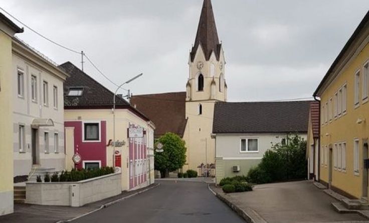 Die Rieder Ortsdurchfahrt ist wieder uneingeschränkt befahrbar. Foto: Rabl