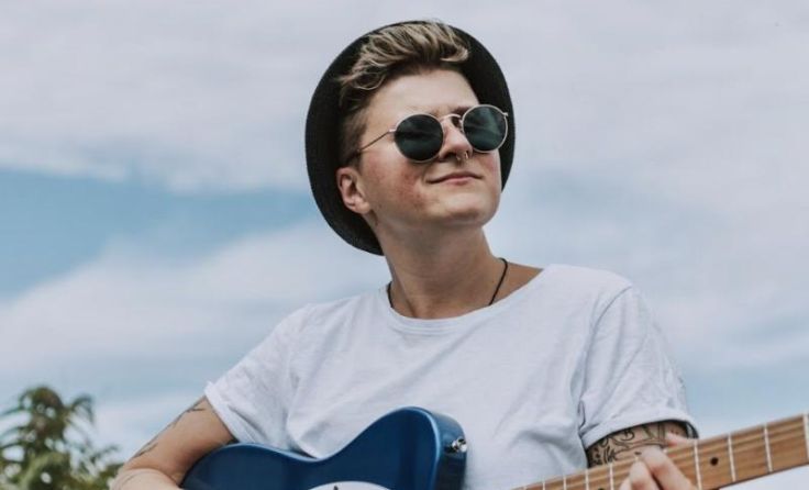 Die Schwertbergerin Romana Schmat hat neue musikalische Projekte am Start. (Foto: Fotografierend)