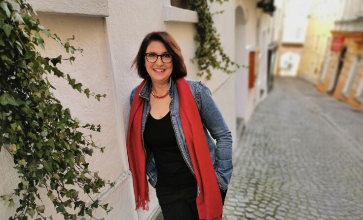 Beate Maxian liest im Donaupark. (Foto: P. Gualtari)
